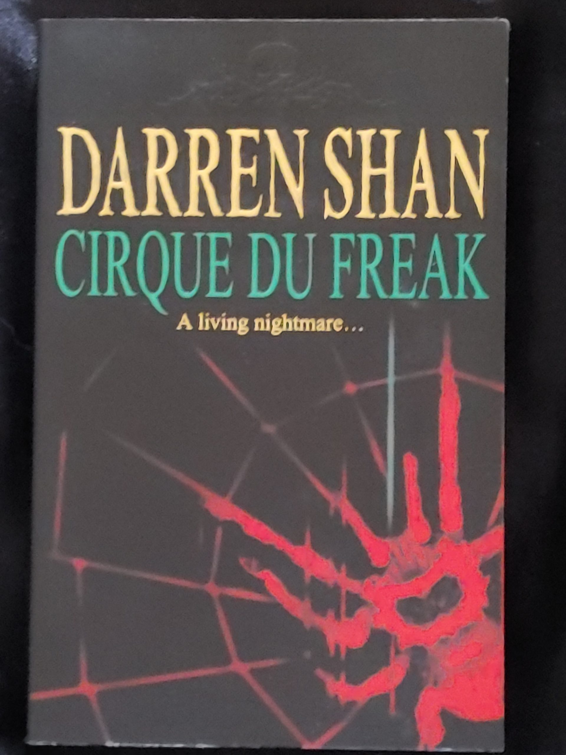 Cirque Du Freak by Darren Shan