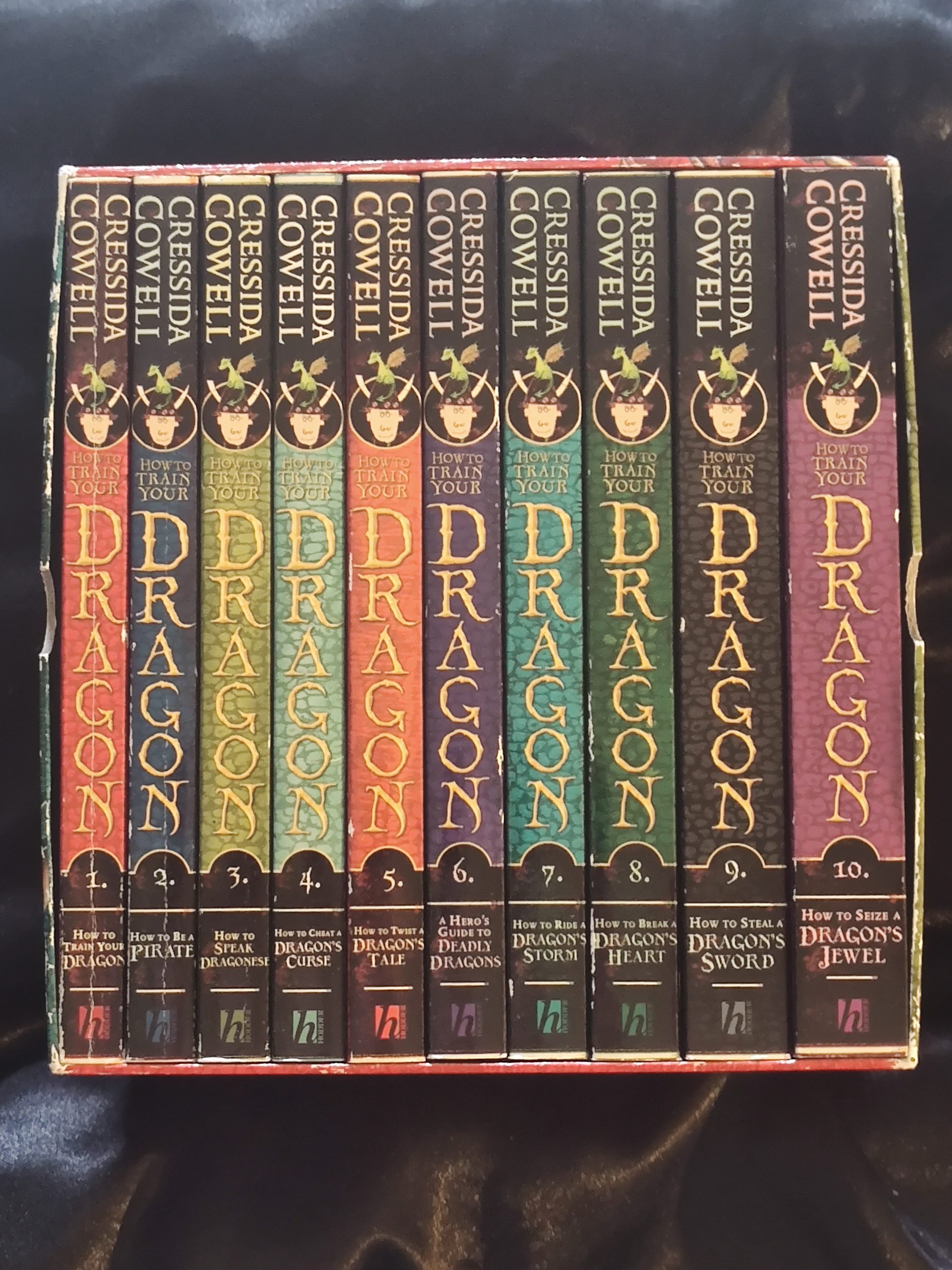 How to Train your Dragon (boxed set) by Cressida Cowell