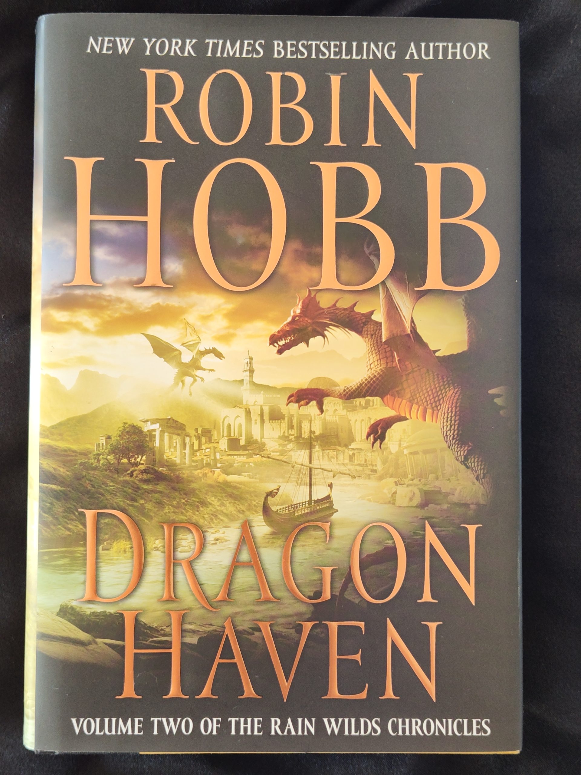 Dragon Haven: Volume Two of the Rain Wilds Chronicles by Robin Hobb